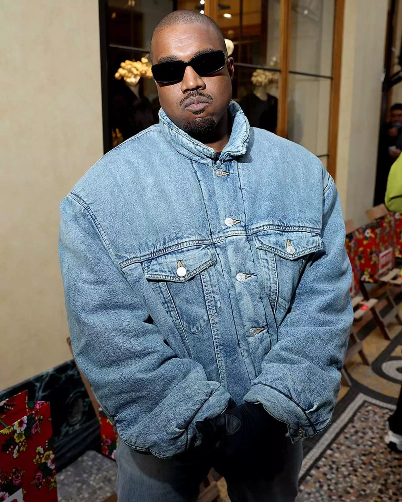 Balenciaga Blue Year of The Tiger Padded Denim Jacket Size US XS / EU 42 / 0 - 5 Thumbnail