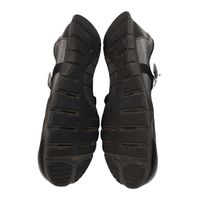 mary jane trainers nike