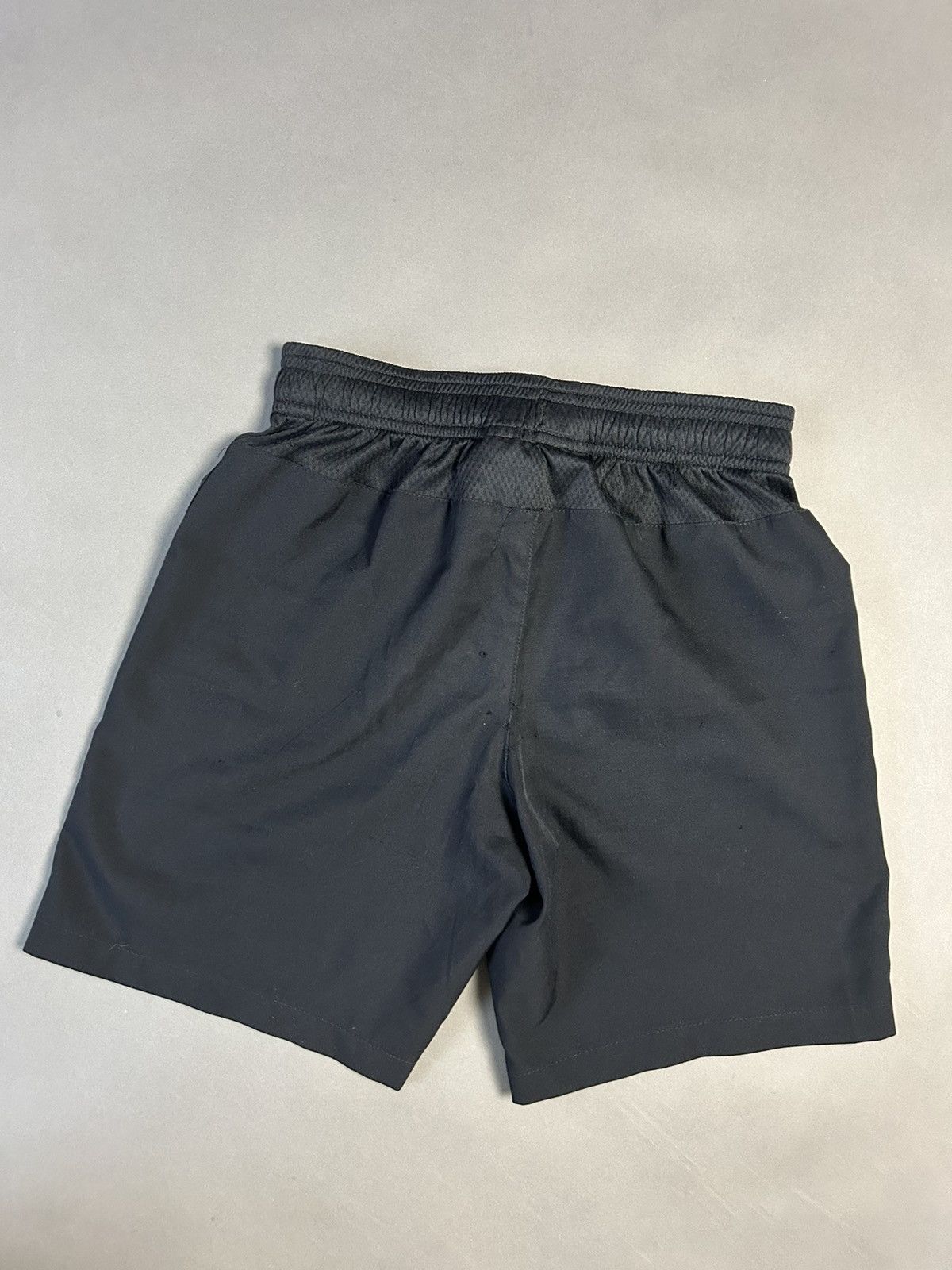 Nike × Vintage Nike vintage black shorts small swoosh 2000s Size US 28 / EU 44 - 6 Thumbnail
