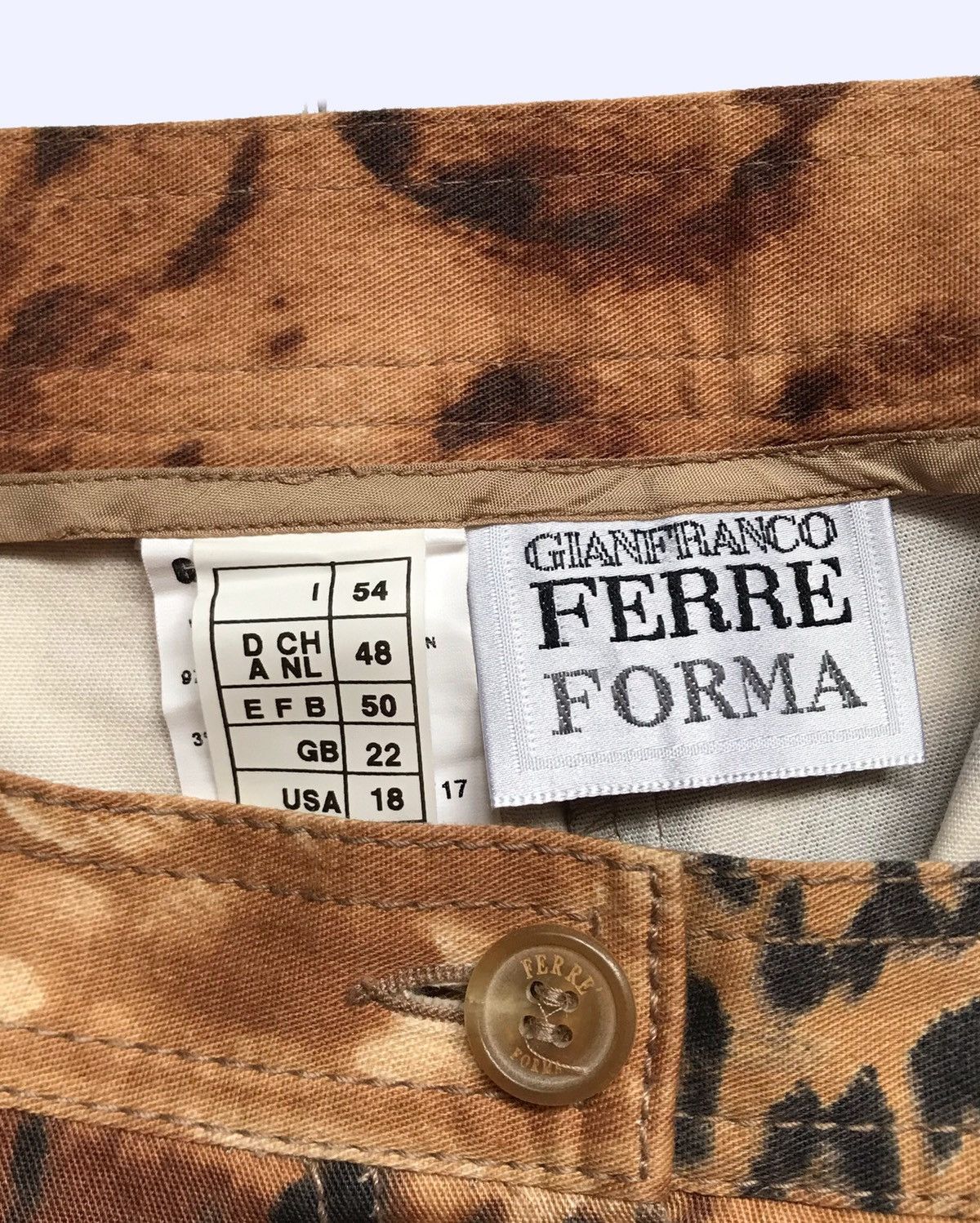 GF Ferre × Gianfranco Ferre Gianfranco Ferre Animal Leopard Print Womans Wide Pants Size US 36 / EU 52 - 4 Thumbnail