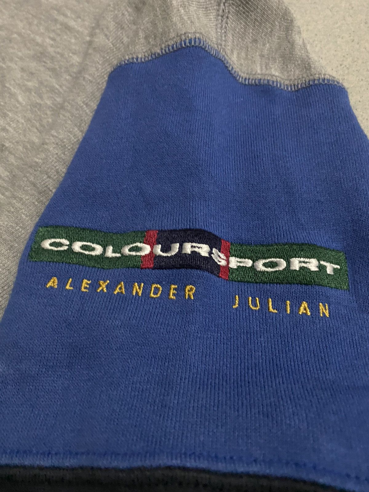 Alexander Julian × Vintage Vintage Alexander Julian Hoodie Sweatshirt Size US M / EU 48-50 / 2 - 3 Thumbnail