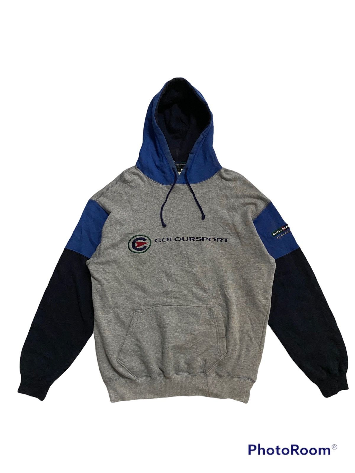 image of Vintage Alexander Julian Hoodie Sweatshirt, Men's (Size Medium)