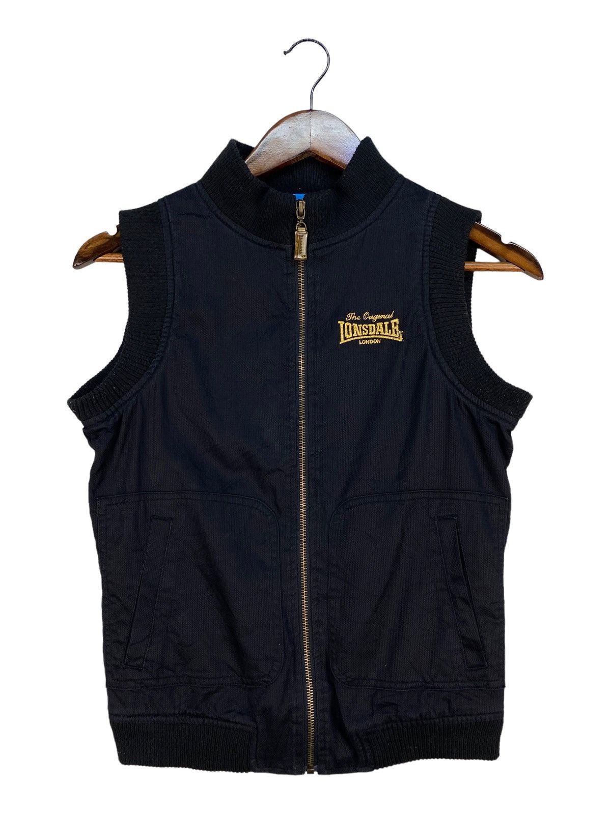 Lonsdale Vest