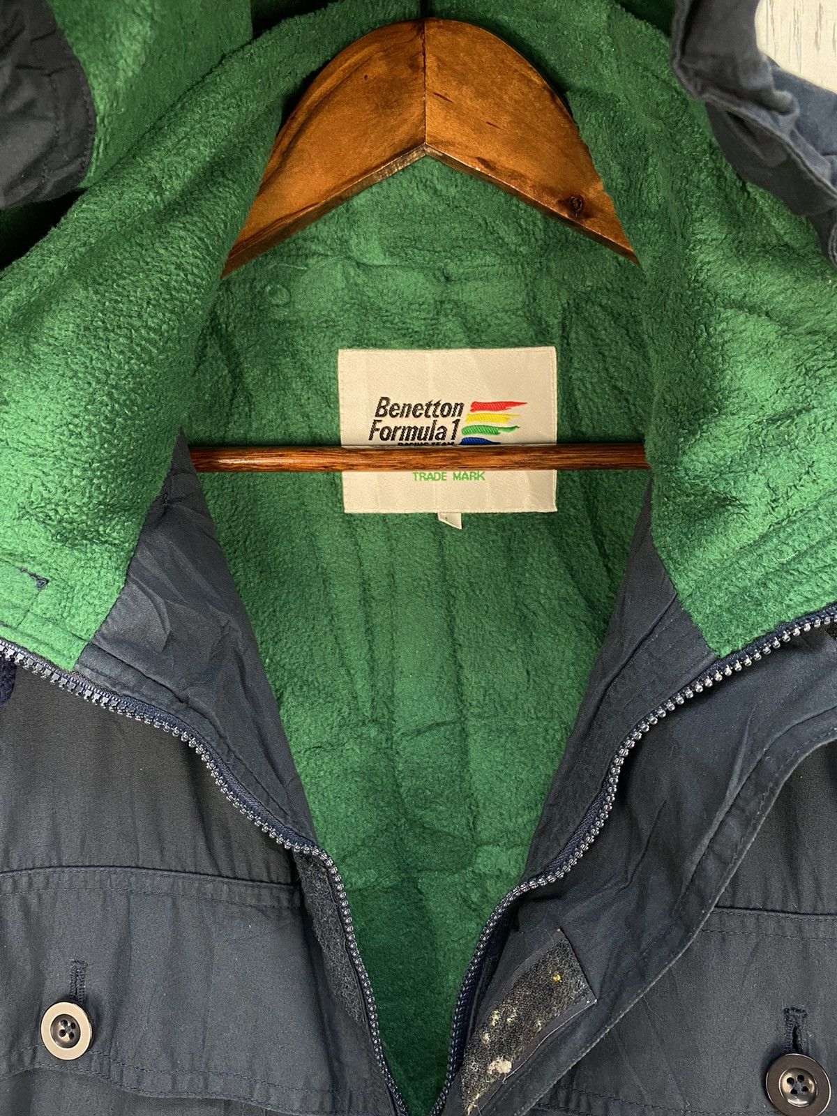 Benetton Vintage Benetton Formula 1 Light Jacket Size US L / EU 52-54 / 3 - 6 Thumbnail