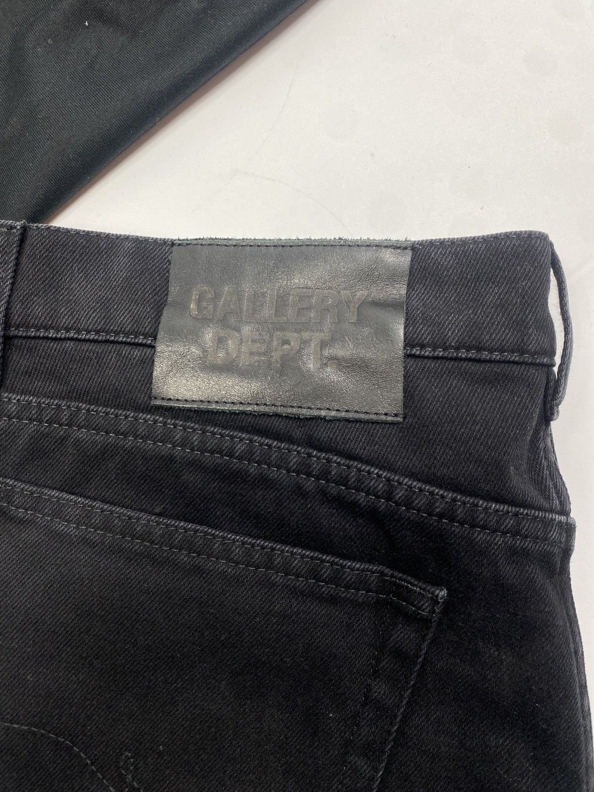Gallery Dept. × Lanvin LANVIN X GALLERY DEPT. BLACK PANTALON JEANS SIZE: 32 Size US 32 / EU 48 - 9 Thumbnail