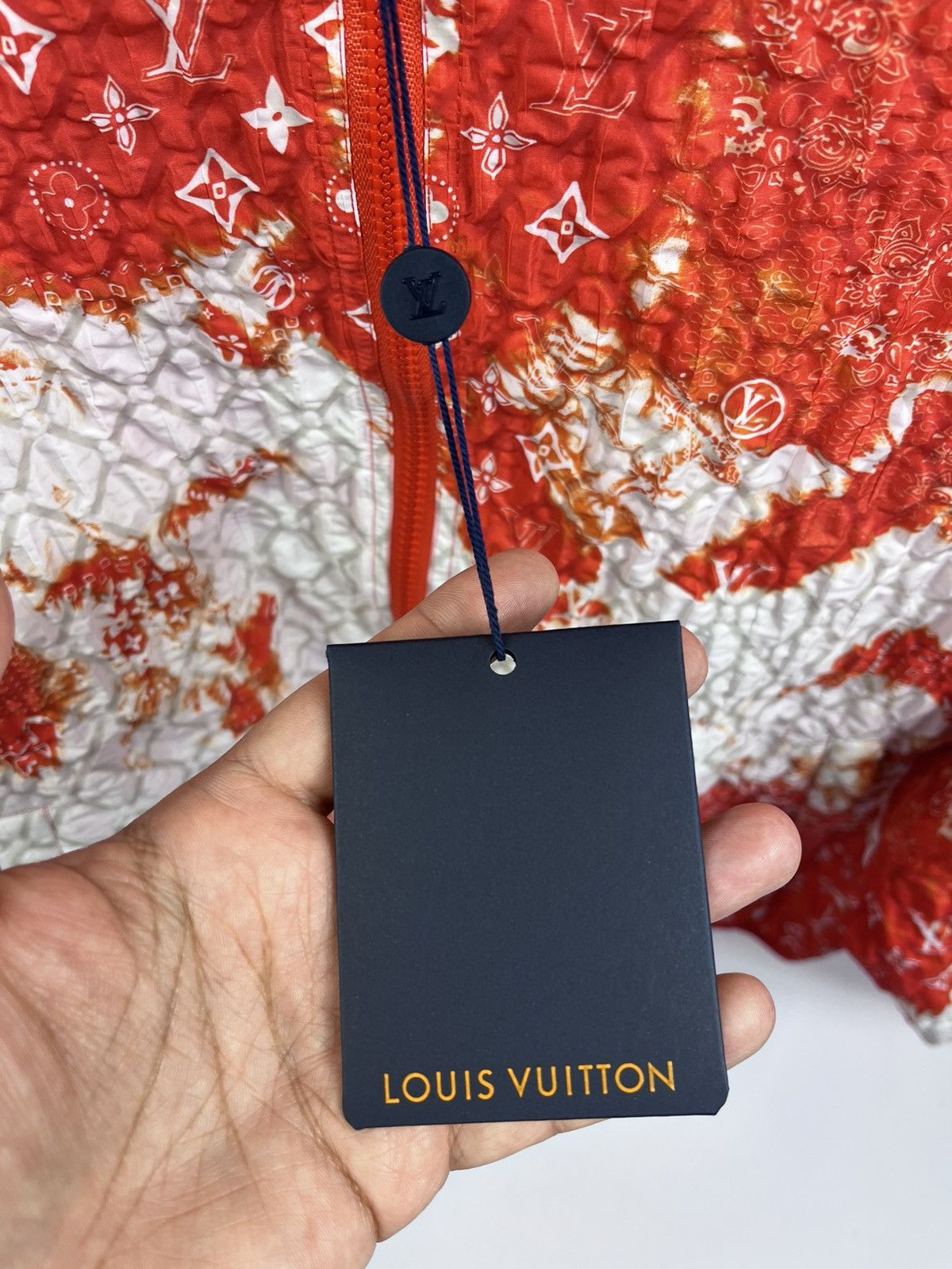 Louis Vuitton × Virgil Abloh LOUIS VUITTON 1AA7HA MONOGRAM BANDANA WINDBREAKER 52 Size US XL / EU 56 / 4 - 5 Thumbnail