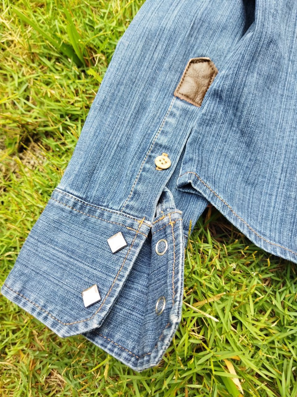 MCM Vintage MCM Denim Blue Shirt - Size L Size L / US 10 / IT 46 - 8 Thumbnail