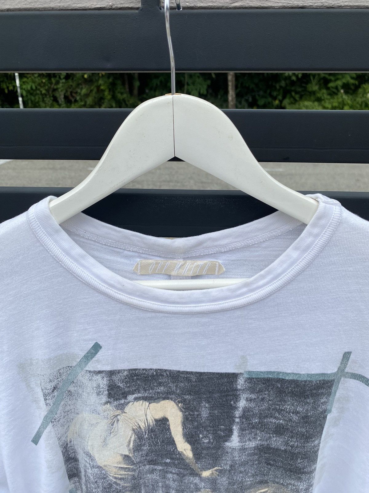 Off-White Vintage Off White Photo Tee Shirt Size US XL / EU 56 / 4 - 7 Thumbnail