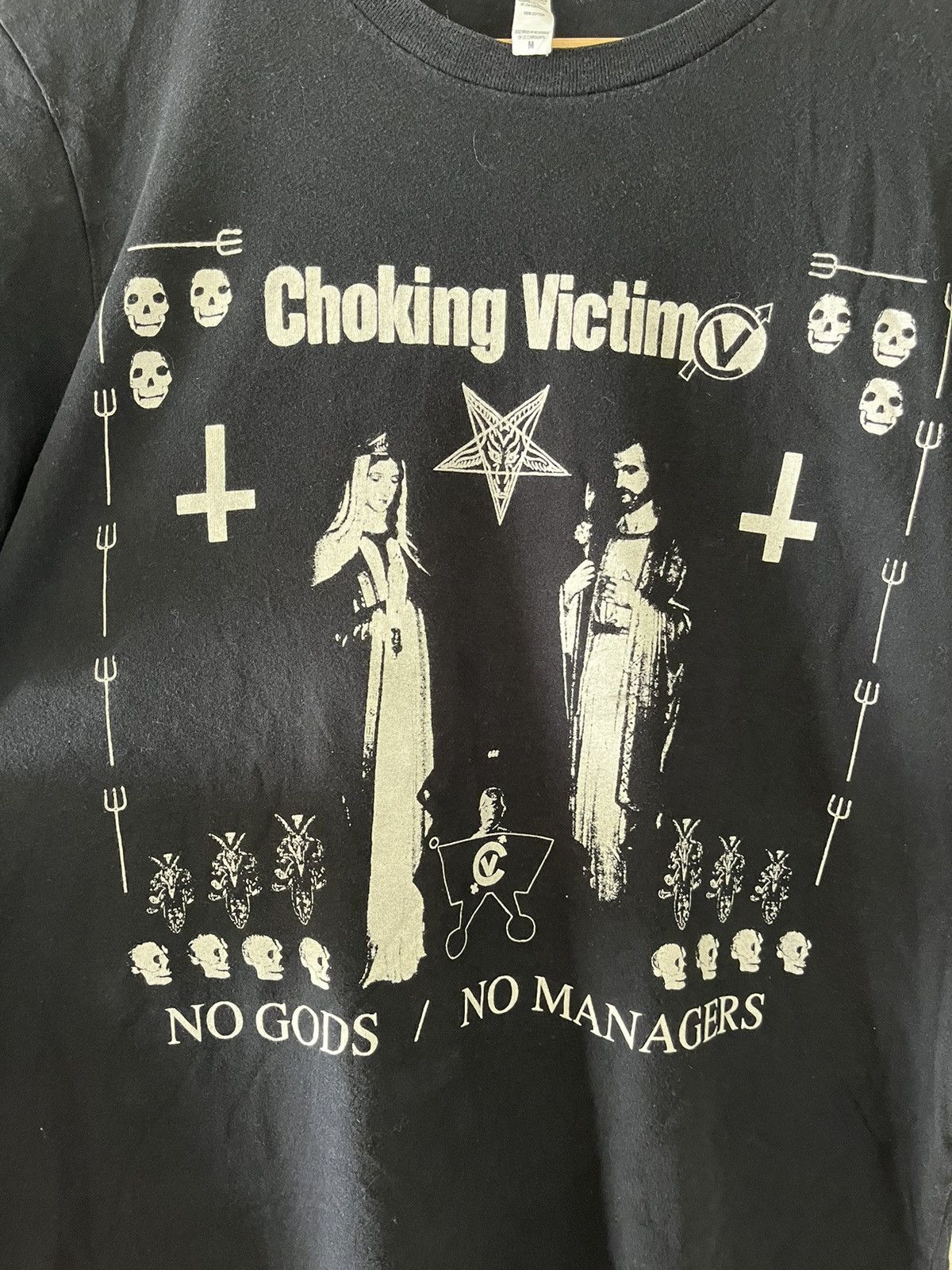 Band Tees × Seditionaries × Vintage Vintage Choking Victim Band Punk Rock No God No Manager Size US M / EU 48-50 / 2 - 5 Thumbnail