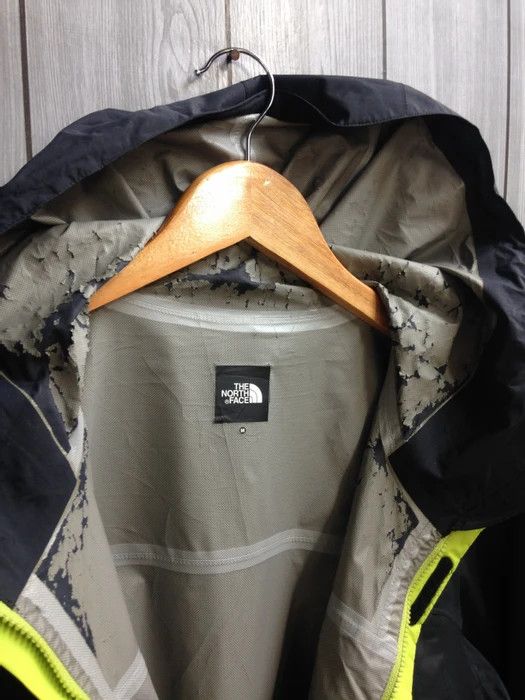 The North Face The North Face Zip Up Black Hood Light Jacket Size US M / EU 48-50 / 2 - 7 Thumbnail