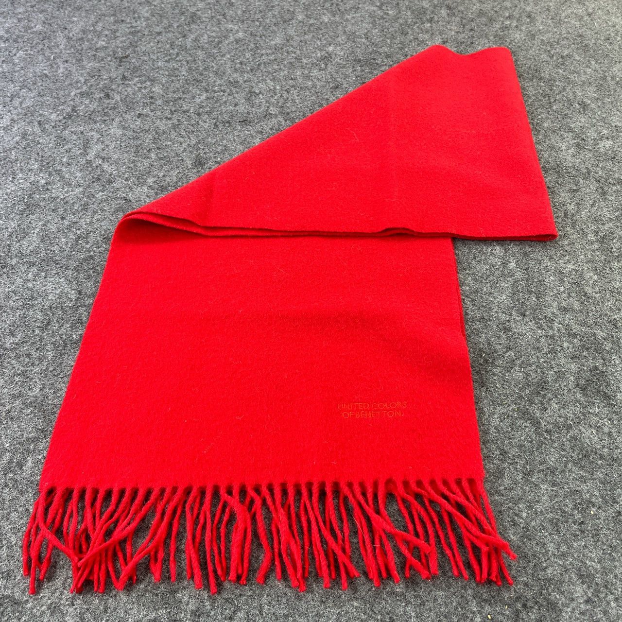 United Colors Of Benetton United Colors of Benetton Scarf / Muffler / Neckwear T378 Size ONE SIZE - 2 Thumbnail