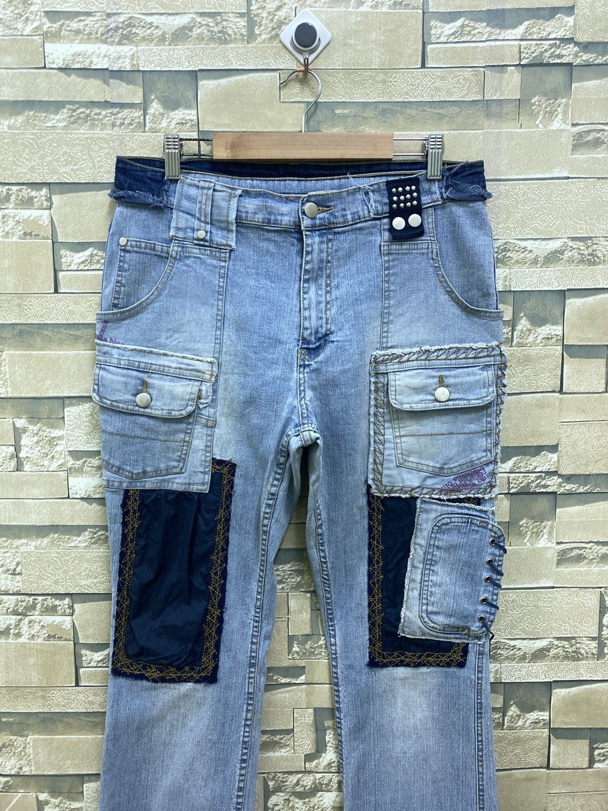 Designer × Japanese Brand ROMABLUE Multipocket Cargo Hybrid Flared stretch Denim Pants Size US 31 - 3 Thumbnail