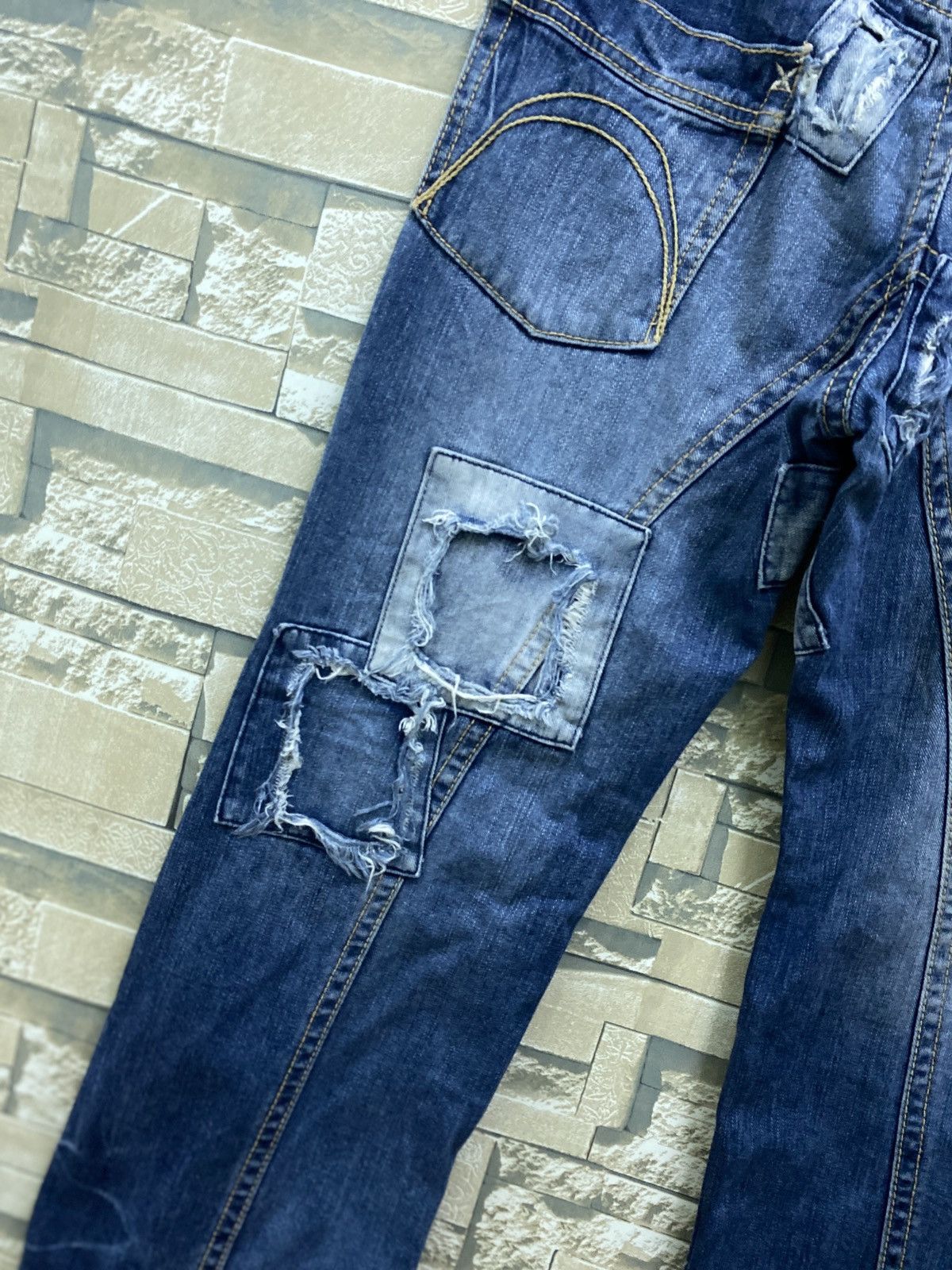 Designer × Japanese Brand × Vintage Flared Junya Watanabe EXHIBITIONIST Distress Patchwork Denim Size US 32 / EU 48 - 17 Thumbnail