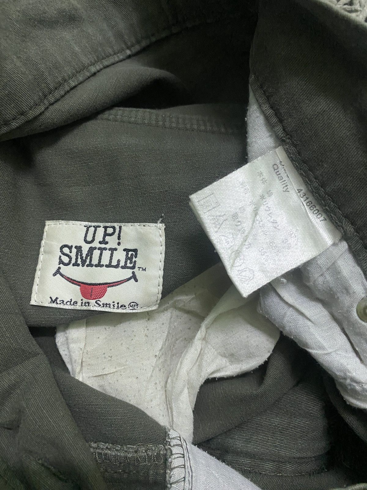 Japanese Brand FAMOUS UP SMILE 😛 SMILEY EMBROIDERED GREEN FADED PANT Size US 29 - 14 Thumbnail