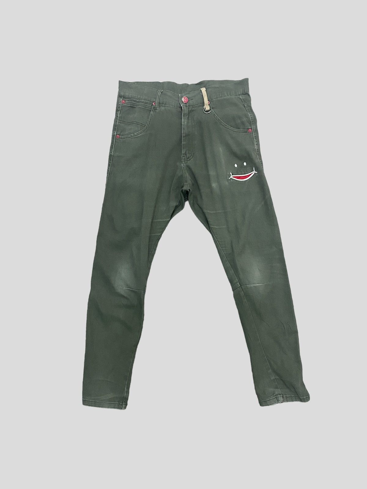 Japanese Brand FAMOUS UP SMILE 😛 SMILEY EMBROIDERED GREEN FADED PANT Size US 29 - 2 Thumbnail