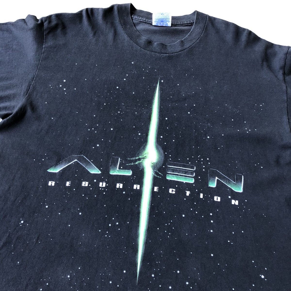 Band Tees Vintage 1997 Alien Resurrection Movie ERD GRUNGE T Shirt Size US L / EU 52-54 / 3 - 1 Thumbnail