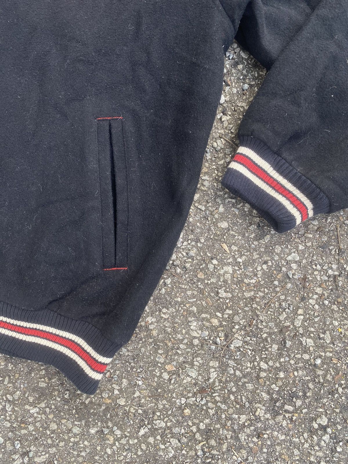 NHL Detroit Red Wings CCM Vintage Varsity Wool Jacket Size US XL / EU 56 / 4 - 4 Thumbnail