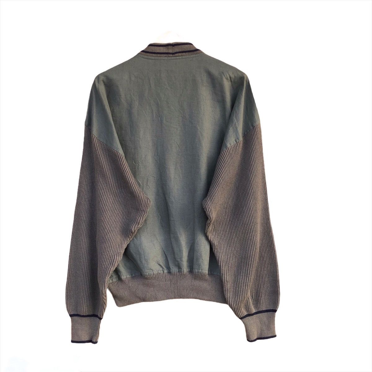 Givenchy Vintage 90s Givenchy small logo cardigan made in italy Size US L / EU 52-54 / 3 - 2 Thumbnail