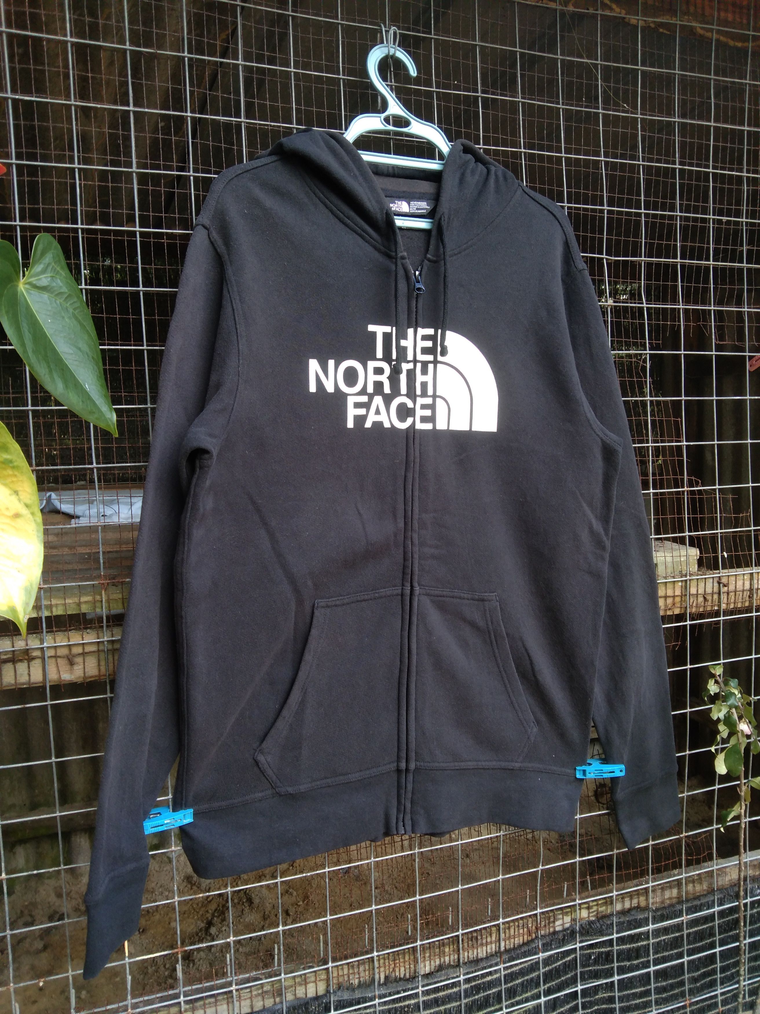 The North Face VINTAGE THE NORTH FACE MEN'S HOODIE Size US M / EU 48-50 / 2 - 2 Thumbnail