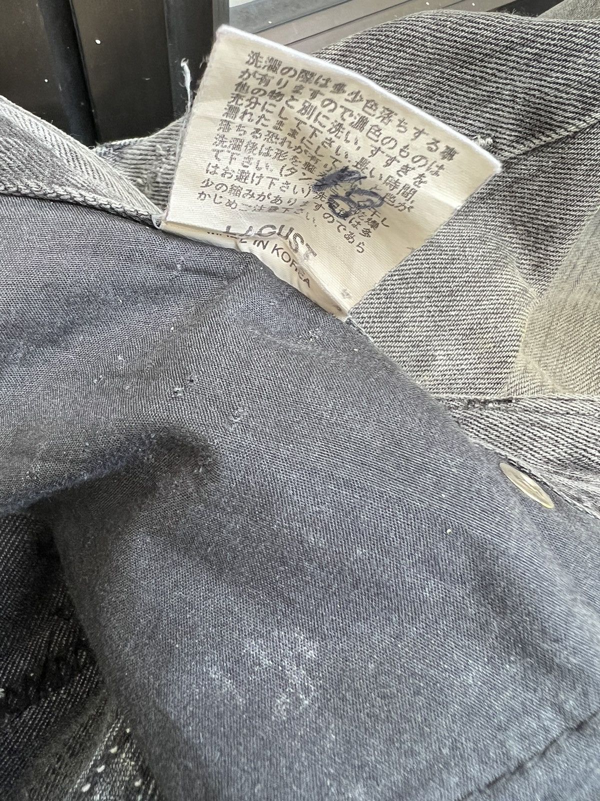 Vintage Vintage LAGUST Japan Dirty Sun Faded Black Denim Flare Jeans Size US 29 - 25 Thumbnail