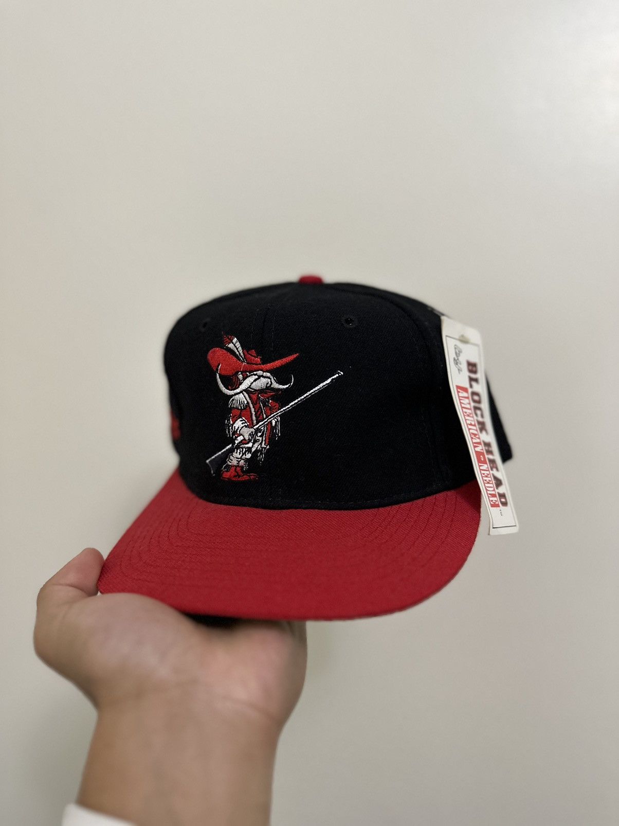 image of 90's Unlv Running Rebels American Needle Blockhead Snapback in Black, Men's