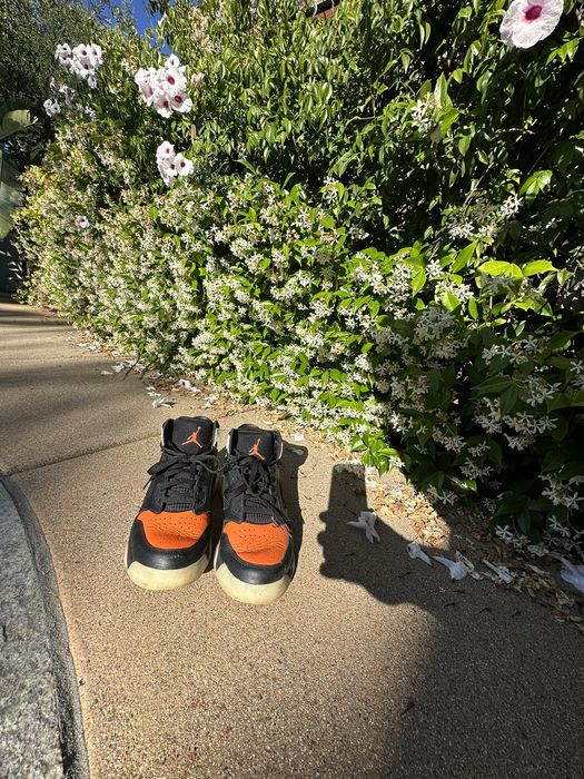shattered backboard jordan mars 270