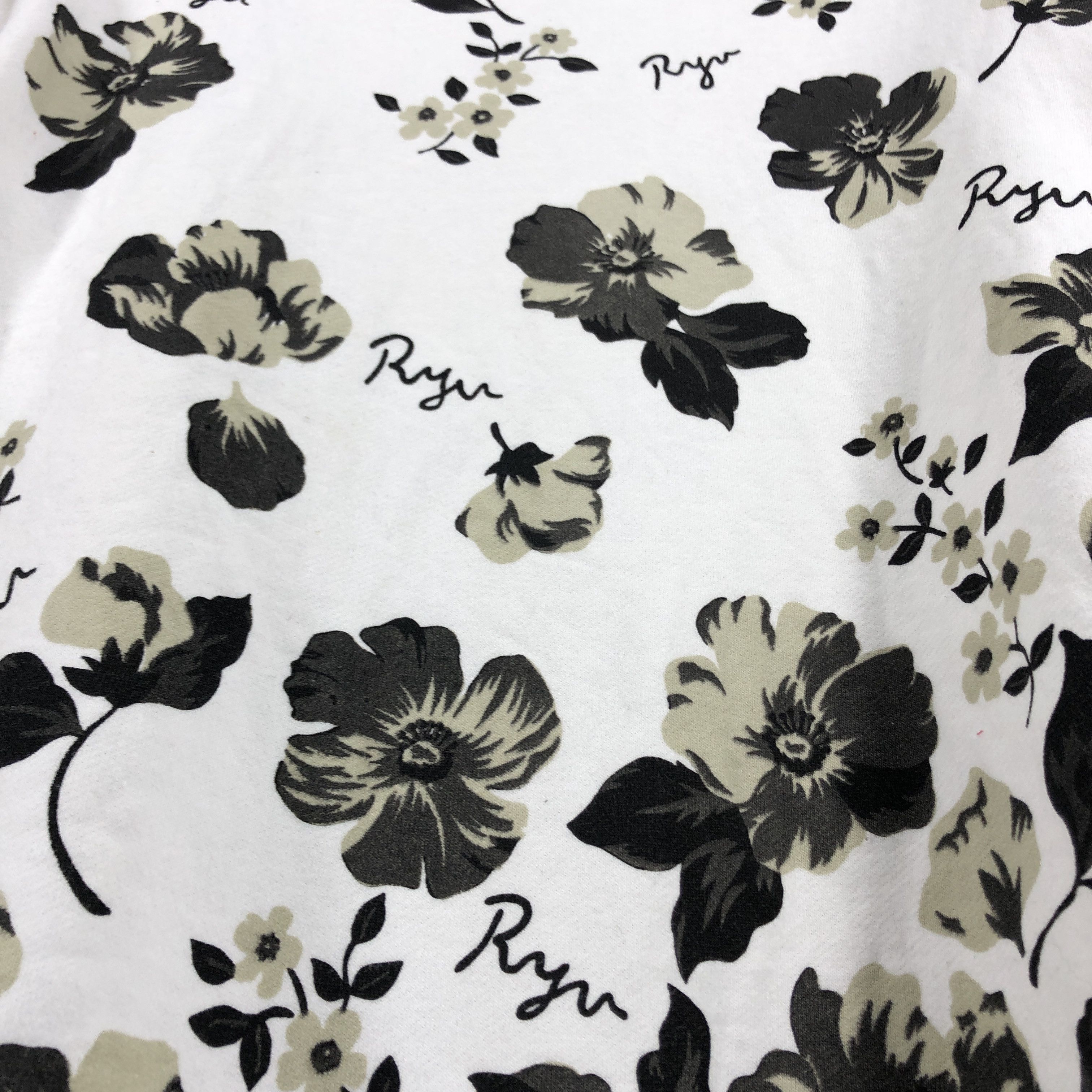 Japanese Brand RYU Flower Print Sweatshirt #0492/U Size US M / EU 48-50 / 2 - 4 Thumbnail