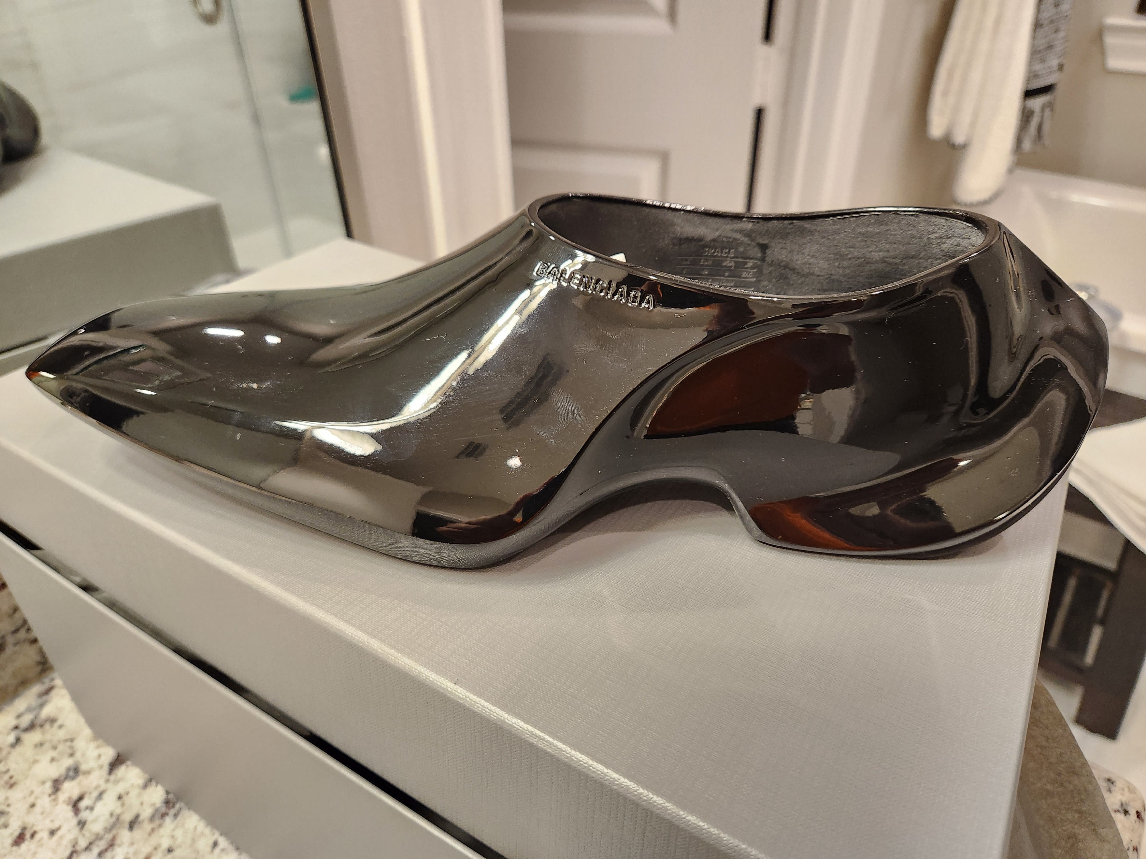 Balenciaga Space shoe in shiny black Size US 9 / EU 42 - 5 Thumbnail