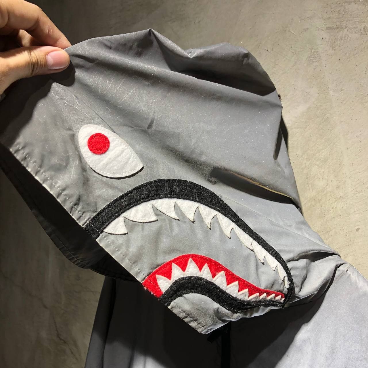 Bape BAPE SHARK 3M Reflective windbreaker Size US L / EU 52-54 / 3 - 12 Thumbnail