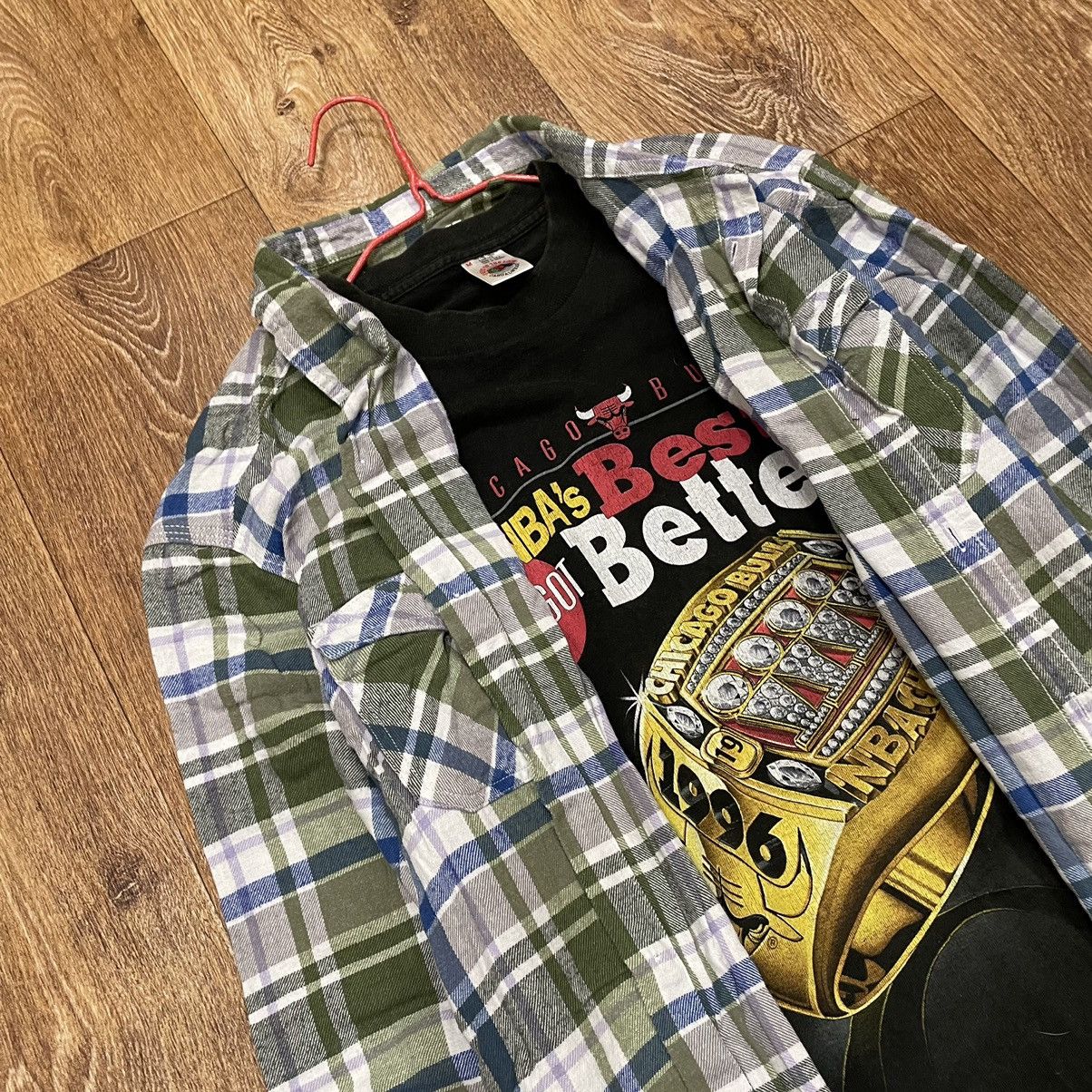 Vintage Vintage 90s Checkered Shirt Grunge Skate Oversized Faded XL Size US XL / EU 56 / 4 - 5 Thumbnail