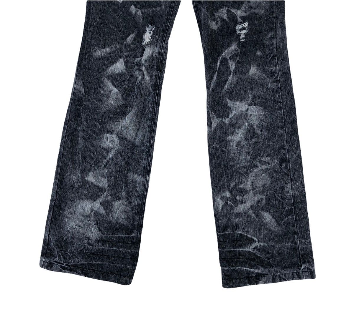 Japanese Brand 🔥Japanese Low Box “Smoke Grey” Bleach Flare Jeans Size US 32 / EU 48 - 4 Thumbnail