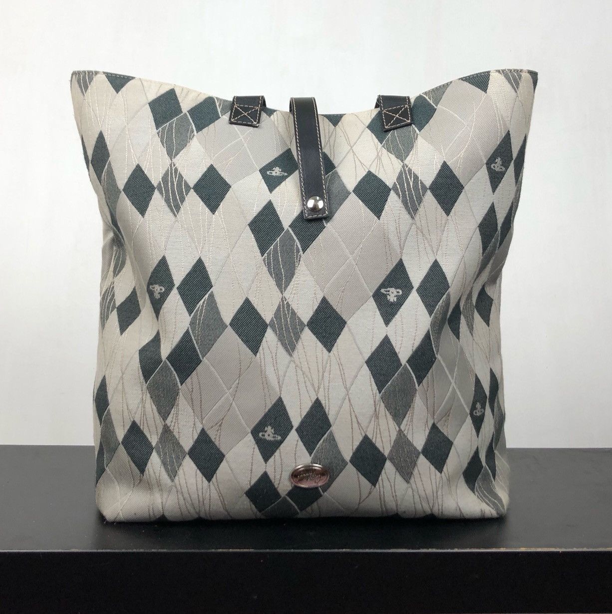 Vivienne Westwood 🔥Mega Rare🔥 Vivienne Westwood Tote Bag Size ONE SIZE - 1 Thumbnail
