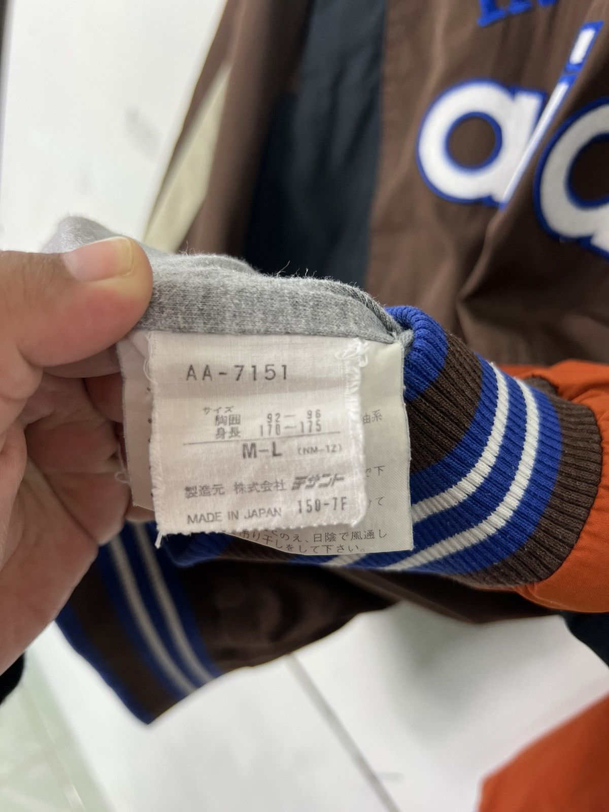 Adidas × Vintage VINTAGE ADIDAS INTERNATIONAL HIP HOP RAPPER STYLE Size US M / EU 48-50 / 2 - 7 Thumbnail
