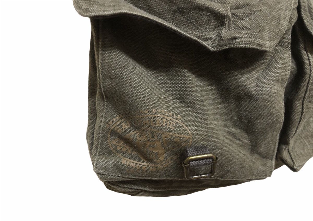 Gap × Vintage Vintage Varsity Sling Bag Khaki’s Design Size ONE SIZE - 5 Thumbnail