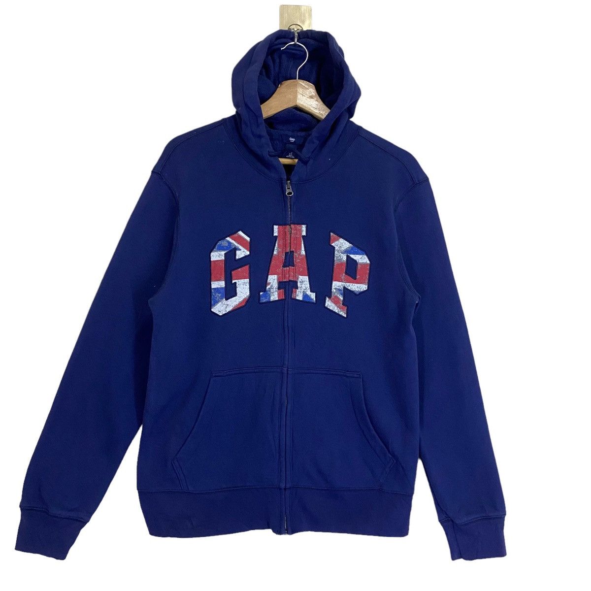 Gap Vintage 90s GAP Big Logo Sweater Size S Size US S / EU 44-46 / 1 - 1 Thumbnail