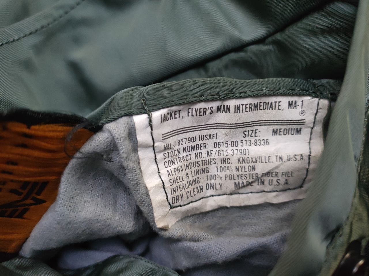 Alpha Industries Alpha Industries Reversible Bomber Jacket Size US M / EU 48-50 / 2 - 5 Thumbnail