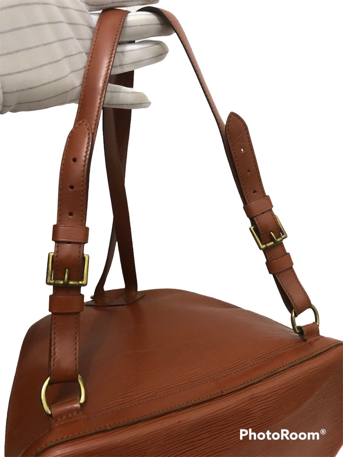 Louis Vuitton Louis Vuitton Epi Leather Backpack Size ONE SIZE - 14 Thumbnail