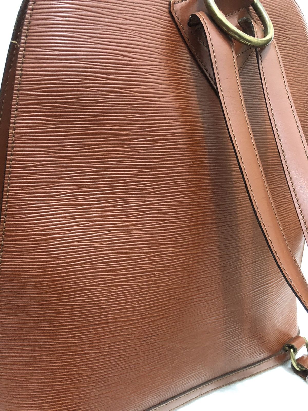 Louis Vuitton Louis Vuitton Epi Leather Backpack Size ONE SIZE - 10 Thumbnail
