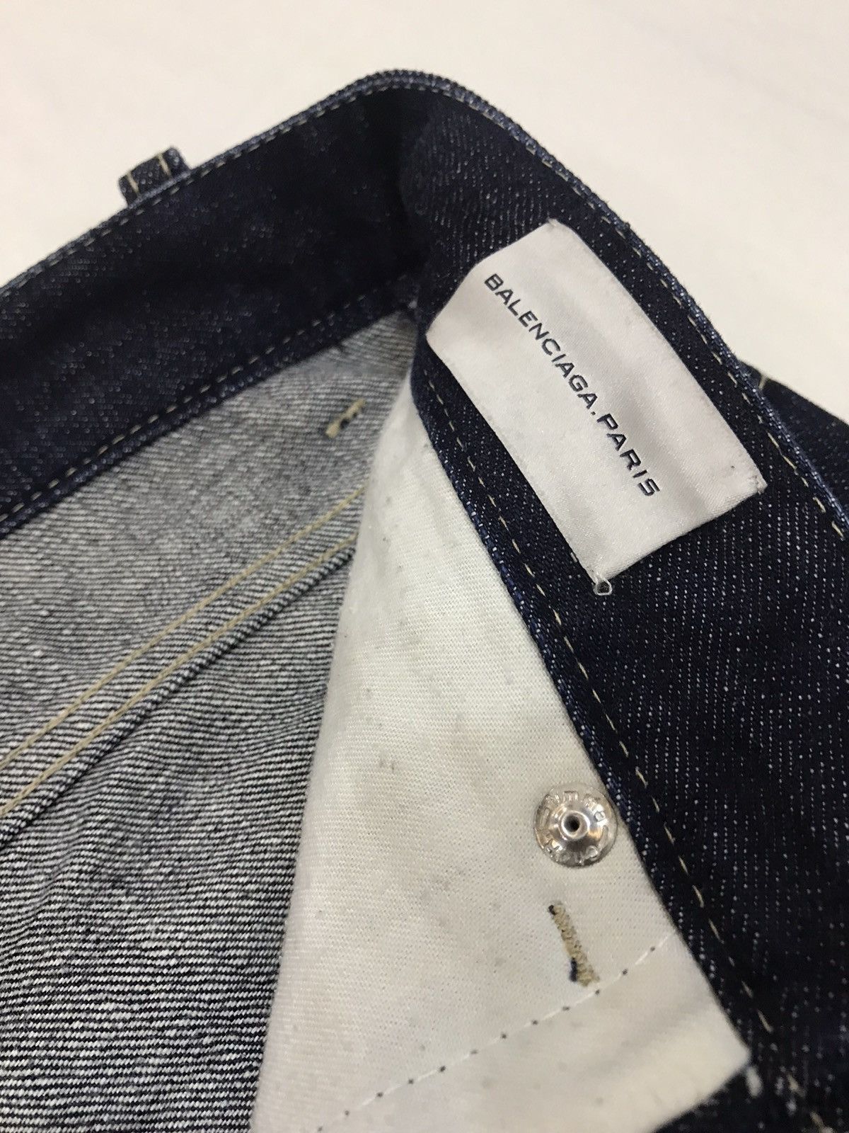 Balenciaga BALENCIAGA PARIS SELVEDGE STONE WASHED JEANS LIKE NEW Size US 31 - 8 Thumbnail