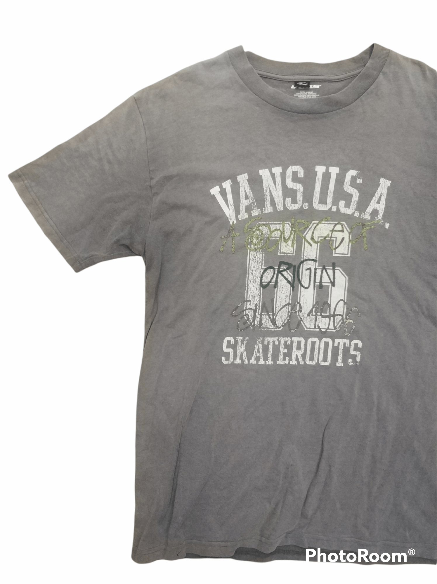 Vans 🔥Distressed Sunfaded Vans Skateroots Tees Size US M / EU 48-50 / 2 - 3 Thumbnail