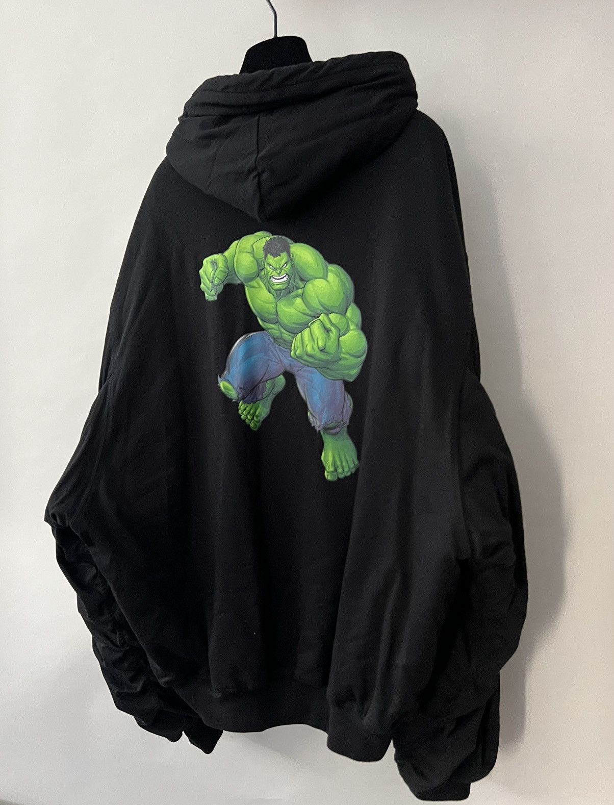 Balenciaga Balenciaga Hulk Marvel Padded Bomber Hoodie Size US L / EU 52-54 / 3 - 7 Thumbnail