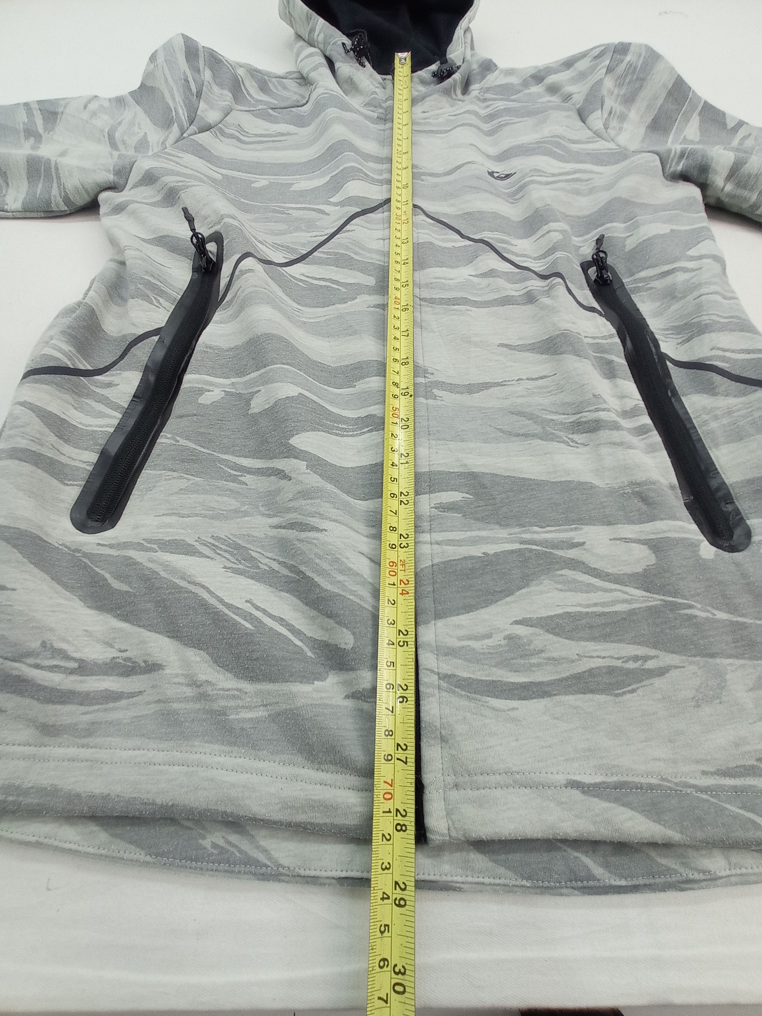 Quicksilver Quiksilver Camo Hoodie Size US L / EU 52-54 / 3 - 17 Thumbnail