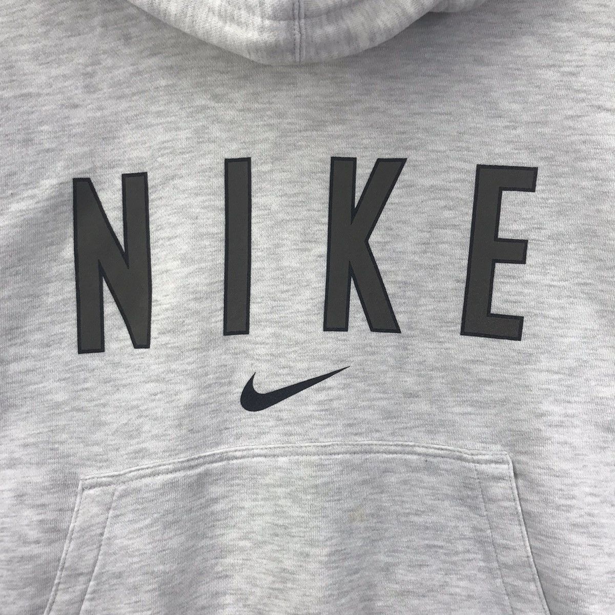 Nike Vintage 90s NIKE SWOOSH Center Logo BigPrint LogoWhiteHoodie Size US M / EU 48-50 / 2 - 3 Thumbnail