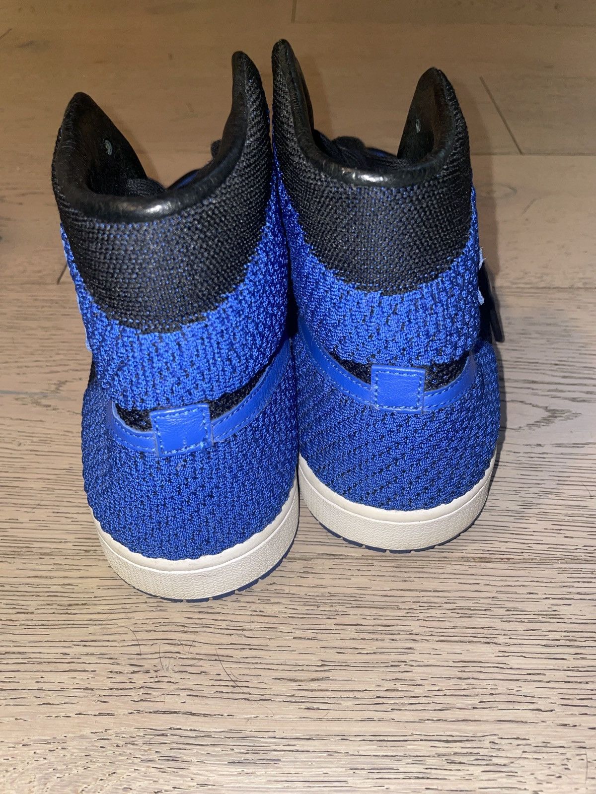 Jordan Brand × Nike Jordan 1 Flyknit Royal Size US 11 / EU 44 - 2 Thumbnail