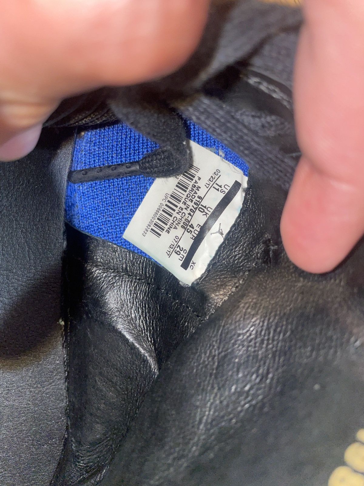 Jordan Brand × Nike Jordan 1 Flyknit Royal Size US 11 / EU 44 - 1 Thumbnail