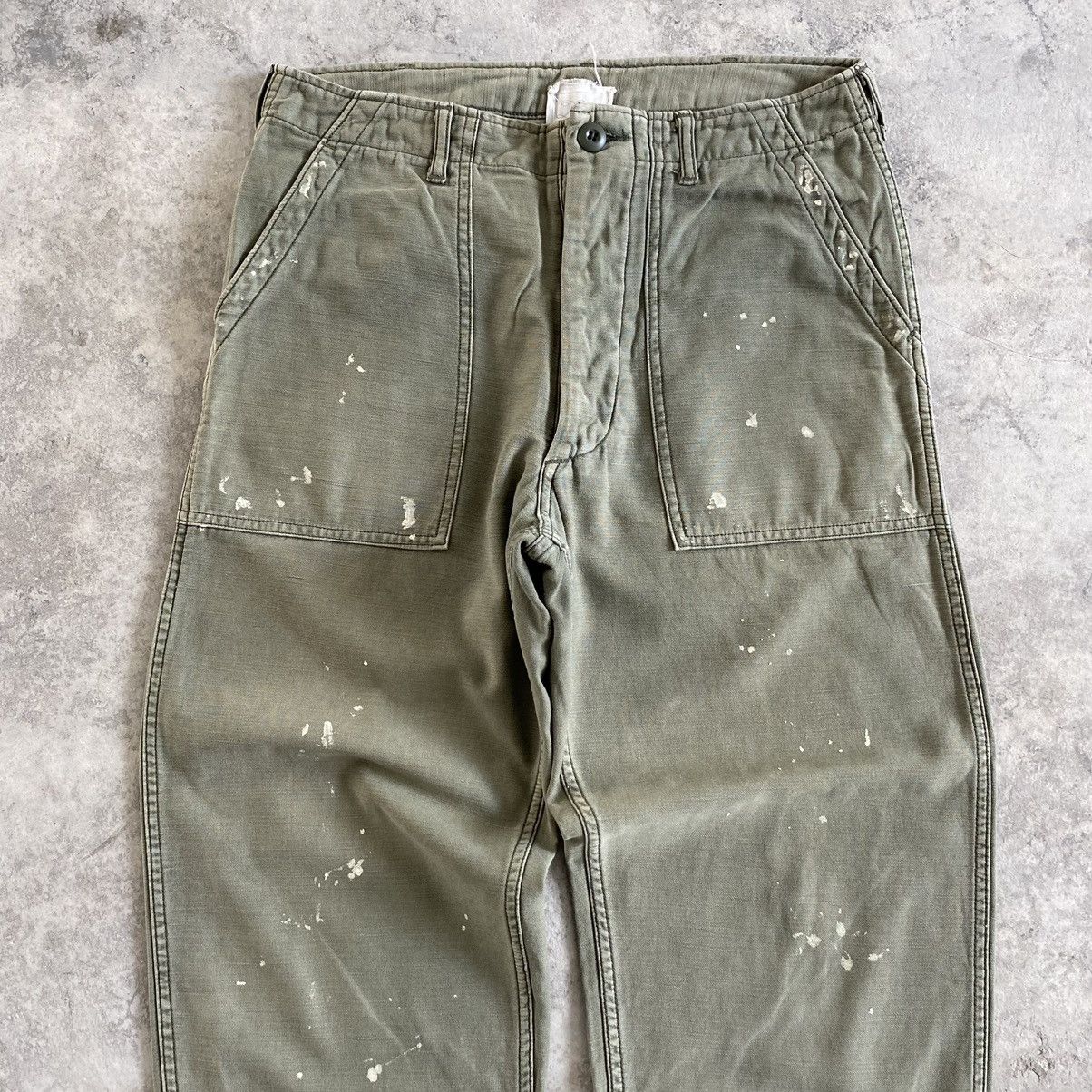 image of VTG Journal Standard Military Splatter Cropped Baker Pants in Faded Green, Men's (Size 31)