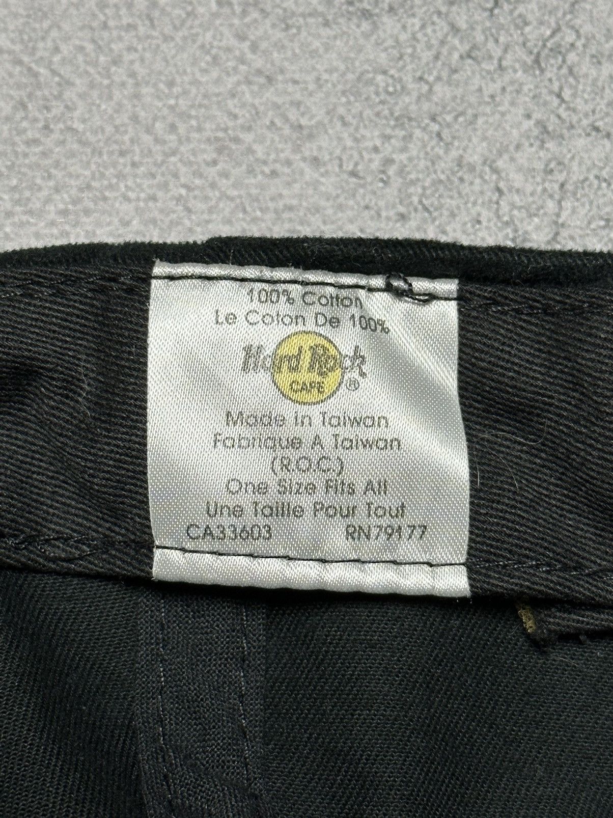 Hard Rock Cafe Vintage 90s Hard Rock Cafe Vancouver Canada Cap Size ONE SIZE - 13 Thumbnail