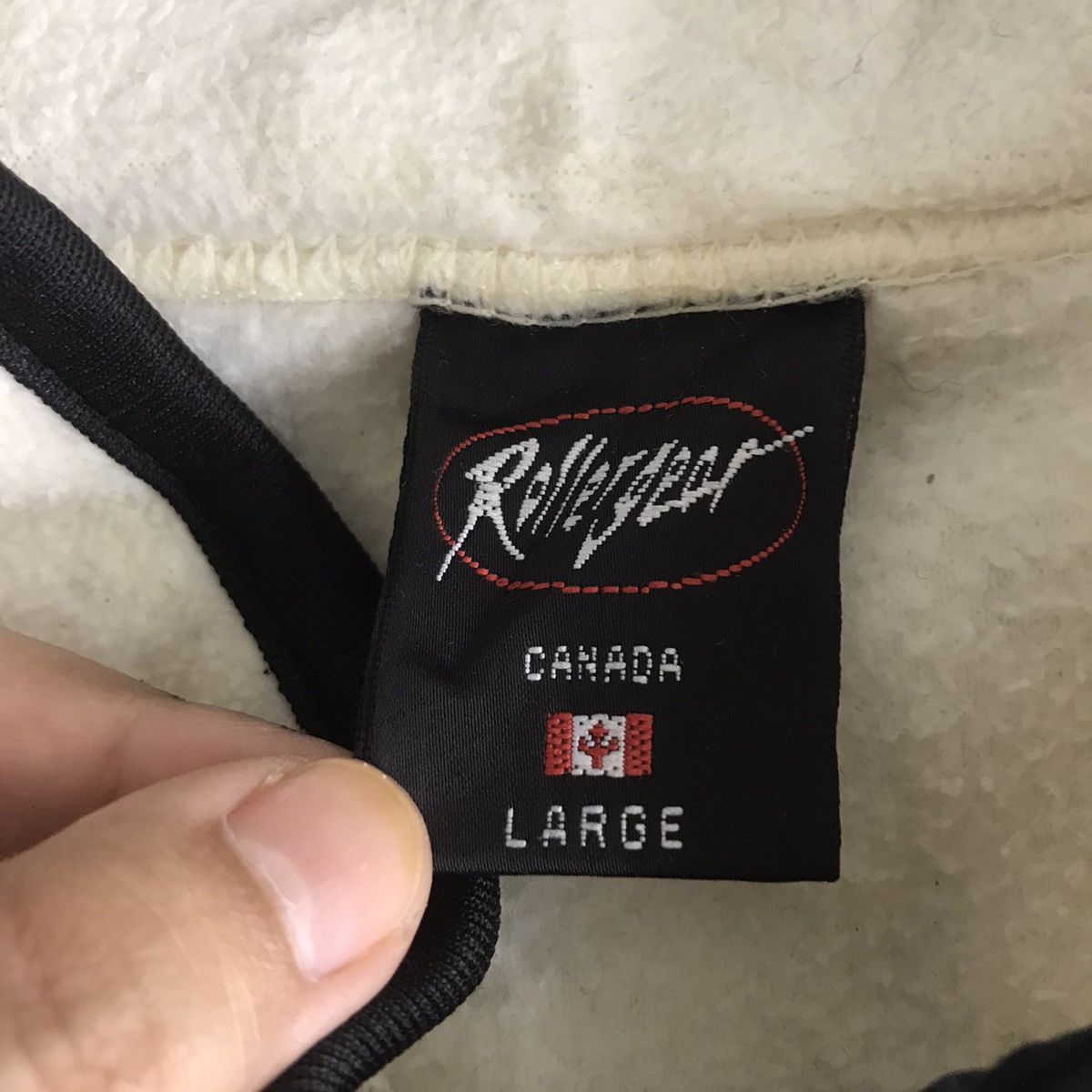 Vintage ROLLER GEAR Canada Brand White Sherpa Half Zipper Sweater Size US L / EU 52-54 / 3 - 4 Thumbnail