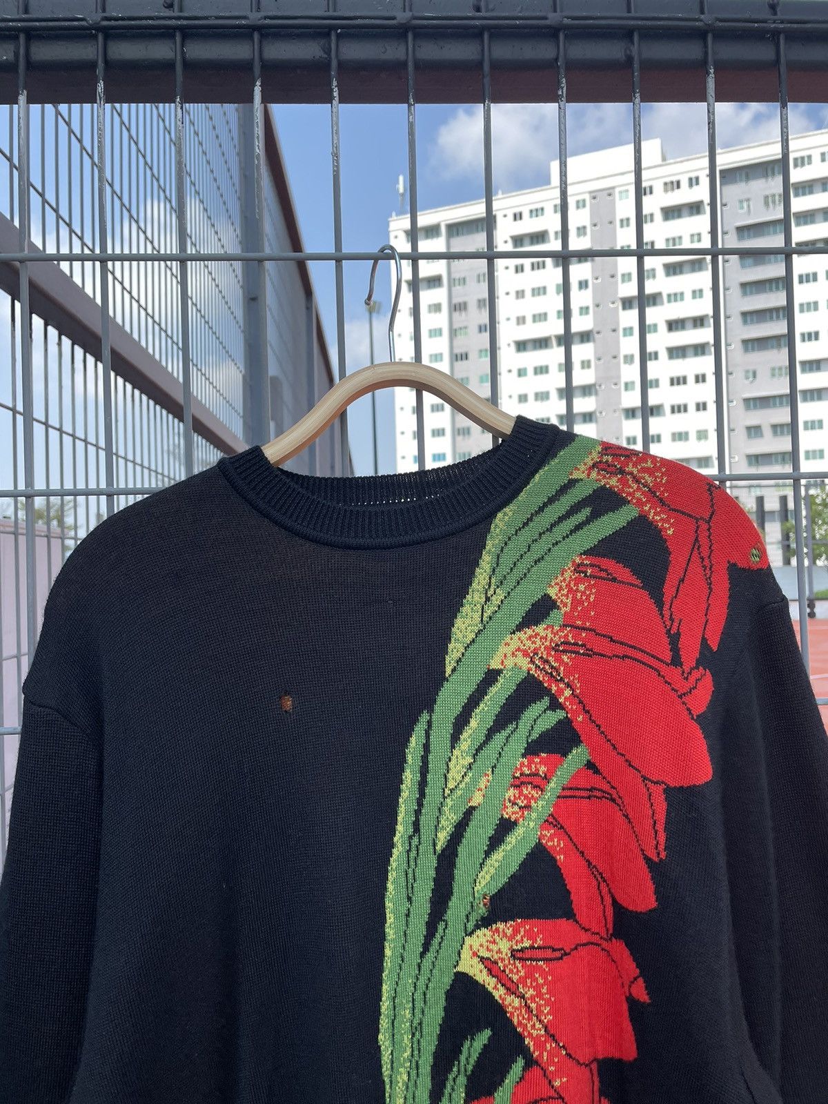 Aran Isles Knitwear × Japanese Brand P4 FLORAL WOOL KNITWEAR Size US M / EU 48-50 / 2 - 2 Thumbnail