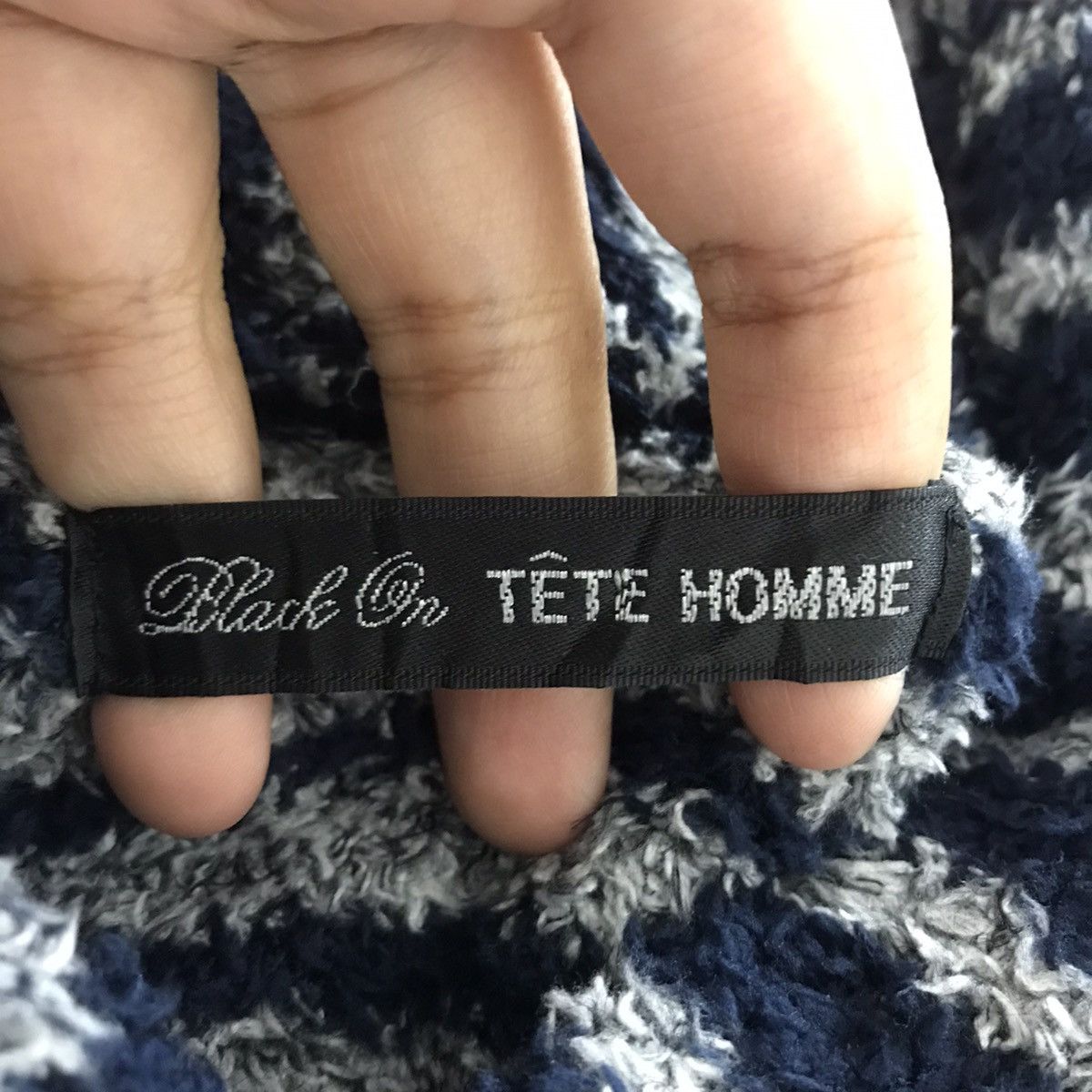 Tete Homme BLACK On TETE HOMME Issey Miyake FleeceSherpa Tripes Sweater Size US S / EU 44-46 / 1 - 4 Thumbnail